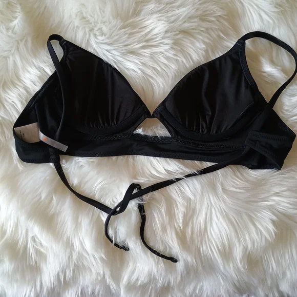 Cut Out Bikini Top - Picture 6 of 8